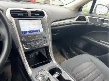 2020 Ford Fusion Hybrid - Photo 12