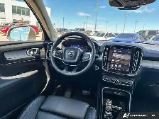 2024 Volvo XC40 Ultimate Bright Theme | B5 | LEATHER SEATS - Photo 10