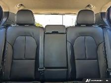 2024 Volvo XC40 Ultimate Bright Theme | B5 | LEATHER SEATS - Photo 14