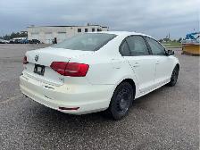 2015 Volkswagen Jetta - Photo 5