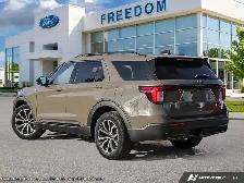2026 Ford Explorer ST-Line - Photo 5