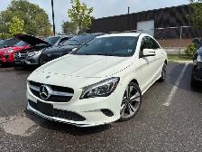 2017 Mercedes-Benz CLA-Class 4dr Sdn CLA 250 4MATIC LOW KM