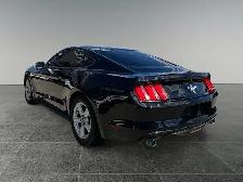 2017 Ford Mustang V6 - Photo 9