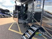 2025 Keystone RV Montana 3532SP Side Power Patio ! - Photo 5