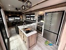 2025 Keystone RV Montana 3532SP Side Power Patio ! - Photo 8
