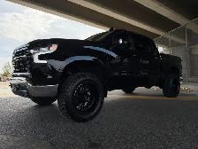 2024 Chevrolet Silverado 1500 LTZ 5.3L 4WD Z71 LEATHR SUNROOF NA - Photo 3