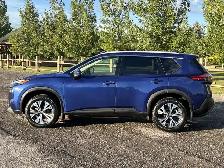 2021 Nissan Rogue SV | Premium Package | No Accidents - Photo 5