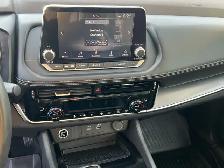 2021 Nissan Rogue SV | Premium Package | No Accidents - Photo 23