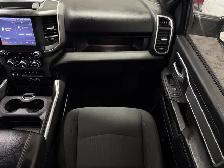 2022 Ram 2500 | BIG HORN 4X4 6.4 HEMI | LIFT/WHEELS/SHOCKS - Photo 36