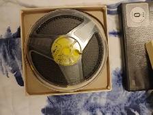 Lot de films Super 8, coffret Elvis Presley et objets divers - Photo 3