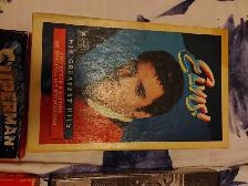 Lot de films Super 8, coffret Elvis Presley et objets divers - Photo 5