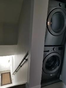4 Bedroom House - Main Level Available now - Photo 8