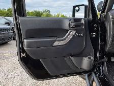 2017 Jeep Wrangler Willys 4Dr | 6Spd Manual | AS IS | 4X4 - Photo 14