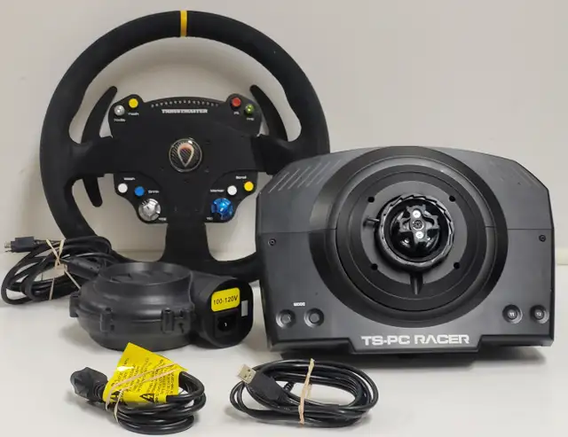 Thrustmaster TS-PC Racer Ferrari 488 Challenge PC Racing Wheel