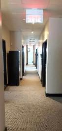Local/BUREAUX a louer 2,500 pc RDC centre-ville ST-JEROME - Photo 5