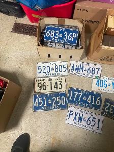 Vintage Ontario License Plates - Photo 2