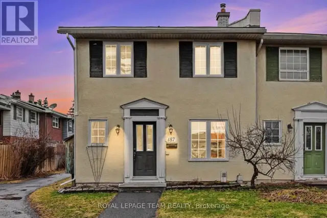 BRIGHT 3 BEDROOM END UNIT TOWNHOME - Leslie Park, near QCH :)