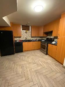 Basement for rent beampton  near trinity mall! - Photo 3