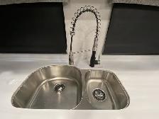 2023 Keystone Avalanche 295RK, LUXURIOUS REAR KITCHEN - Photo 35