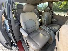 2001 Chrysler Town & Country 2001 CHRYSLER TOWN COUNTRY   ,  7 P - Photo 4