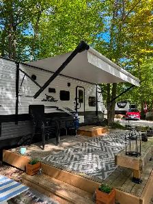 2022 Jayco Jay Flite travel trailer