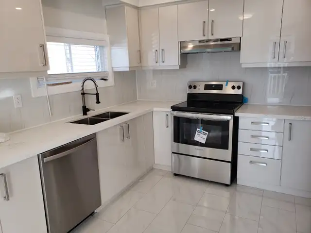 BATHROOM & KITCHEN RENOVATION
