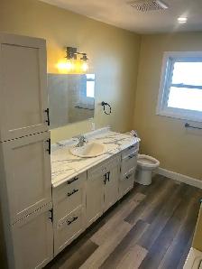 Beautiful Upper Apartment - Photo 5