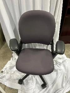 Used Steelcase Chairs For Sale From Ufficio Furniture - Call Us! - Photo 6