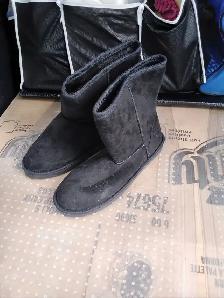 Random Footwear For Sale