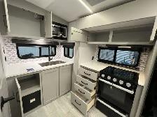 2025 Keystone Outback 221MD, MASSIVE CLEARANCE PRICING MUST GO! - Photo 26