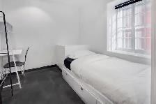 $700 rent in Westmount. Student Housing. Utilities included - Photo 5