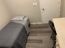 Furnished room in N End - Photo 9