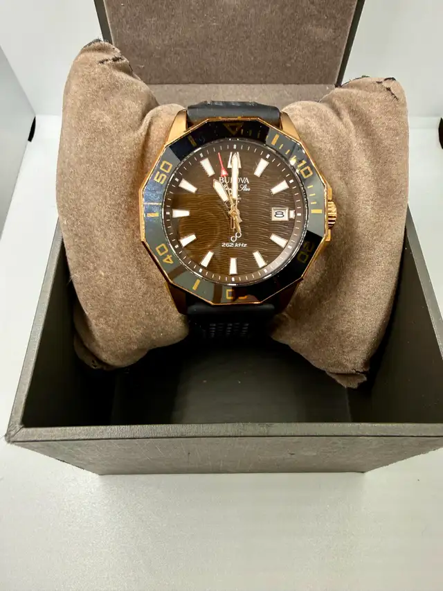 Men's Bulova Marine Star Precisionist Watch w Box
