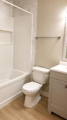 3-BEDROOM TOWNHOUSE • PRIVATE FENCED YARD • 2 PARKING STALLS - Photo 8