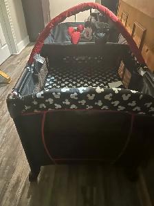 Disney Playpen with bassinet and change table / accessories