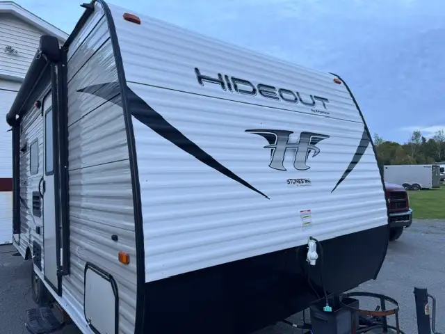 2019 Keystone Hideout 177LHS Travel Trailer