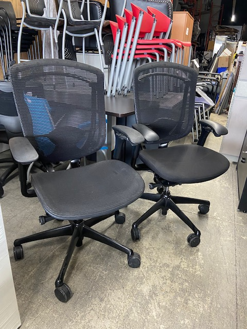 Teknion Contessa chairs Black on Black excellent condition $550