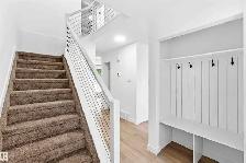 FULLY RENOVATED 4 bedroom corner unit - 350 CLAREVIEW RD NW - Photo 3