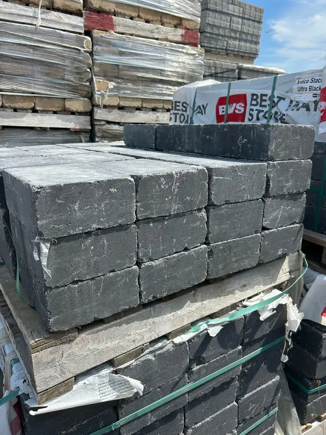 Stackers - Ultra Black