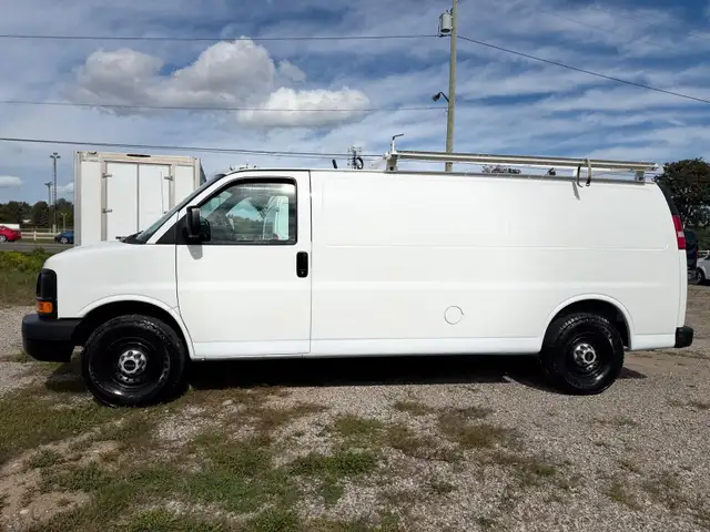 2012 GMC Savana Cargo Van Cargo