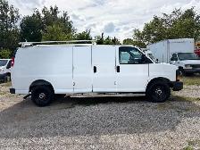 2012 GMC Savana Cargo Van Cargo - Photo 2