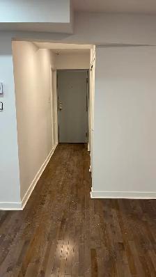Next to Metro Snowdom. 1 1/2, 4 1/2 Apt. available Now - Photo 4