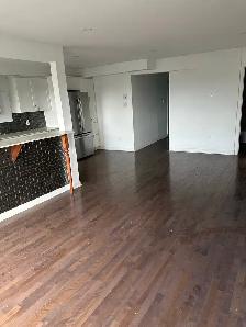 Next to Metro Snowdom. 1 1/2, 4 1/2 Apt. available Now - Photo 7