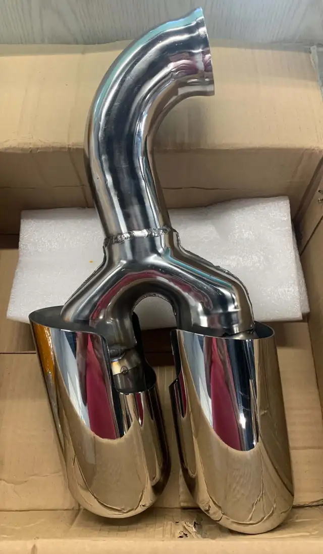 Dual exhaust systems on motorcycles feature two separate head pi