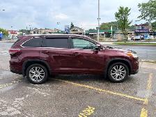2016 Toyota Highlander XLE AWD 3.5L V6 8 Seats Certified - Photo 4