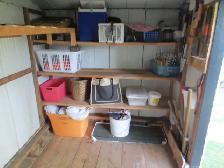 building and tools - Photo 3