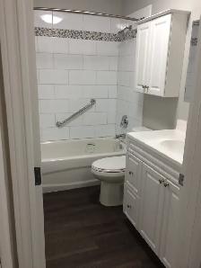 Quiet East End 2 Bed unit - Photo 3