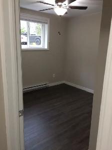 Quiet East End 2 Bed unit - Photo 7