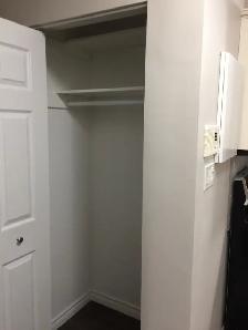 Quiet East End 2 Bed unit - Photo 9