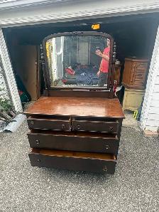 Free delivery antique Vintage Wooden Dresser with Mirror